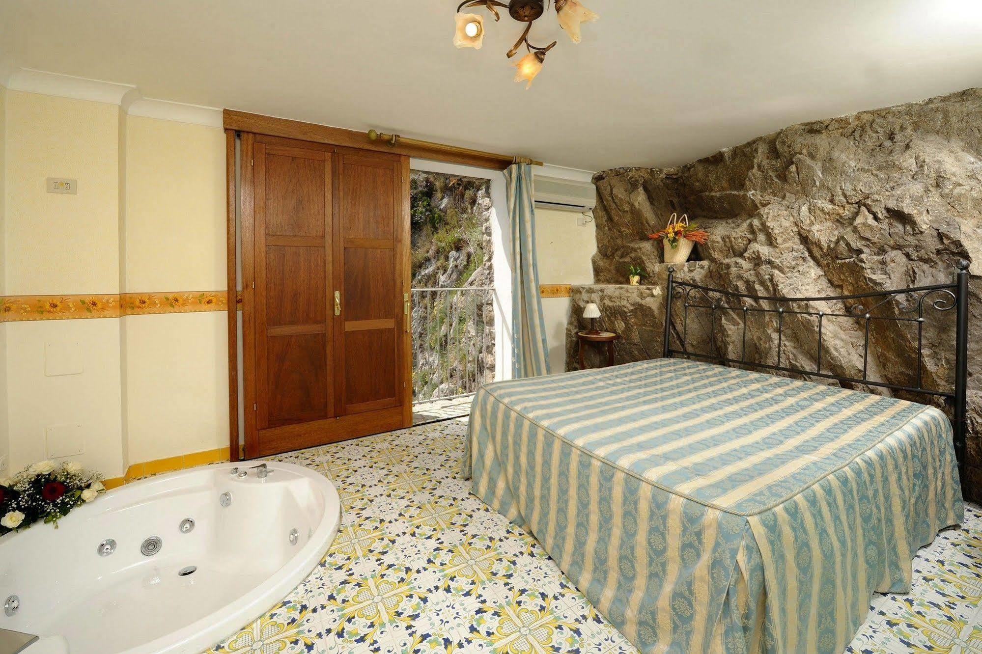 La Locanda Del Fiordo Furore Quarto foto